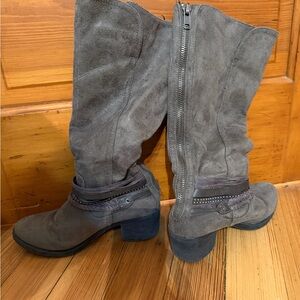 Kohl's Gray Suede Mid-Calf Heeled Boots with Zip & Strap Detail